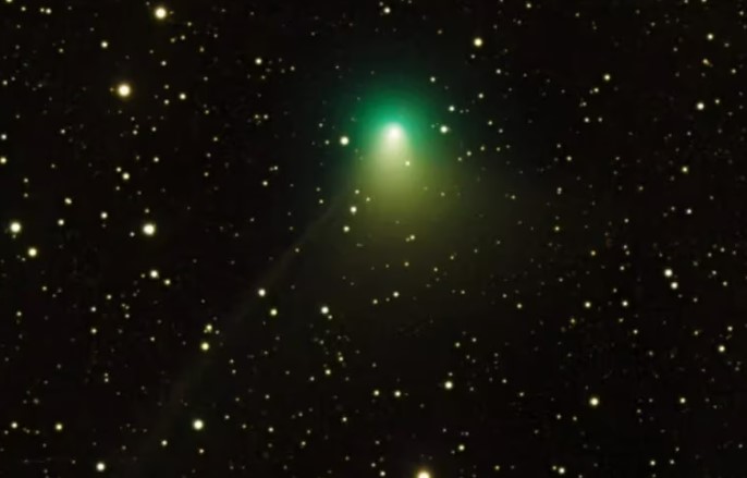 Un cometa verde se acerca a la Tierra por primera vez en 50.000 años: cómo y cuándo podrá ser visto