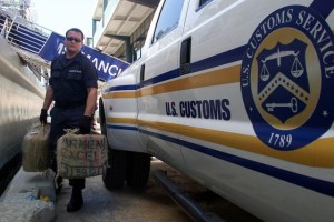 “Buenos samaritanos”: hallaron en Cayos de Florida millonarios paquetes de cocaína