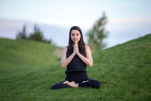 “Mindfulness”, estudio muestra la efectividad de la terapia de meditación en adolescentes con traumas