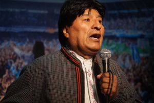 Los parlamentarios de Perú no quieren ver a Evo Morales ni en pintura