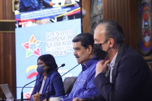 El cinismo de Maduro no descansa: Dice que están “pariendo” para asegurar el salario de los trabajadores (VIDEO)