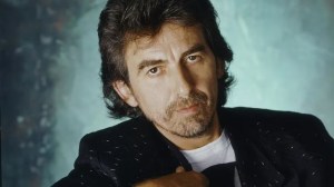 George Harrison cumpliría 80 años: el Beatle que fue pobre, componía con miedo y pronosticó el fin de la banda