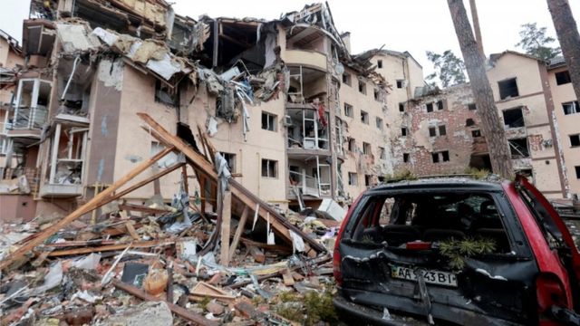 Al menos cinco muertos en medio de un bombardeo ruso en la ciudad ucraniana de Sloviansk