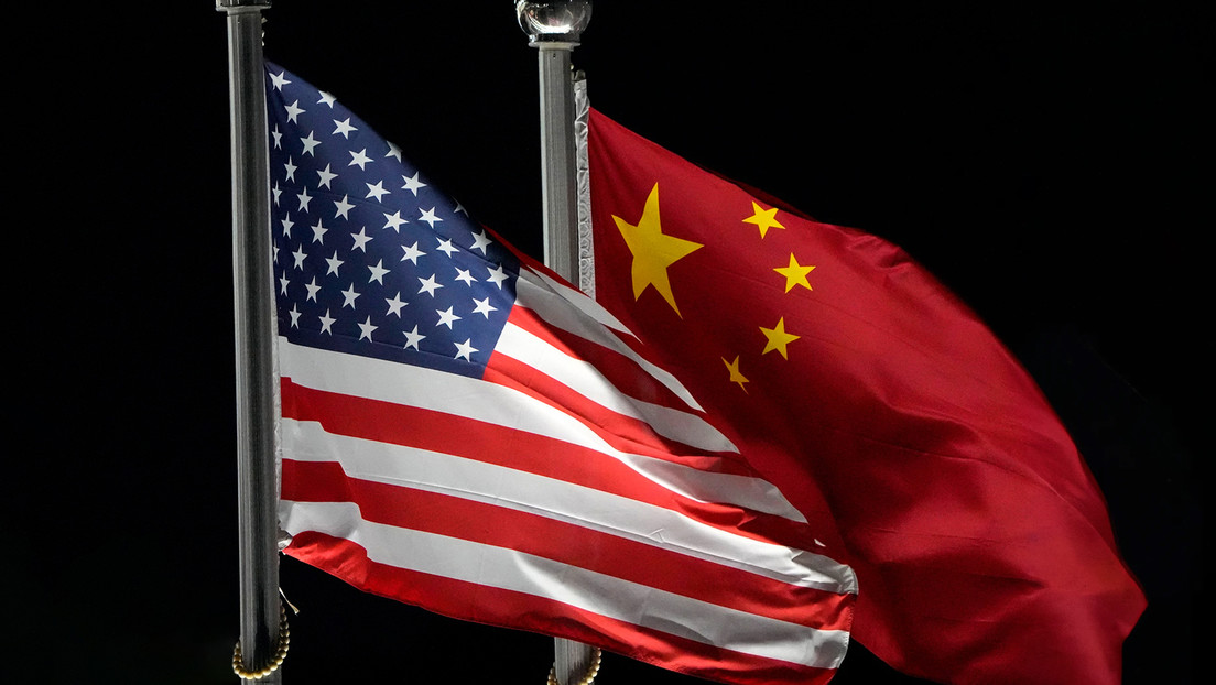 China condena la sanción “irracional” impuesta por EEUU a empresas que comercian con Rusia