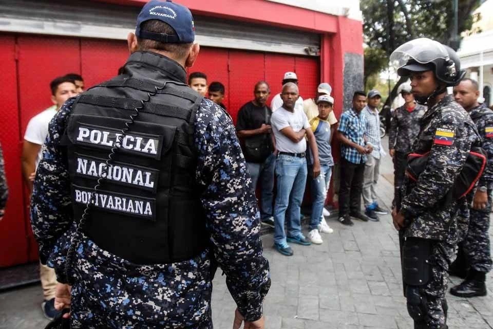 La historia de muchas caras: El protocolo policial en Venezuela