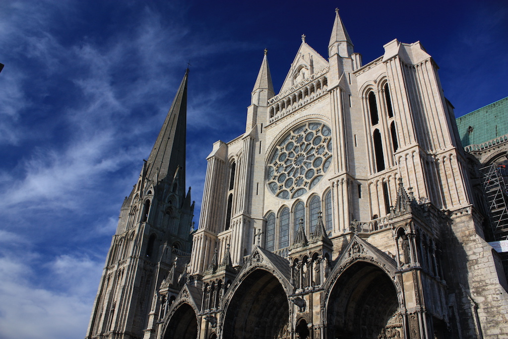 Francia instalará cámaras térmicas en las catedrales para prevenir incendios
