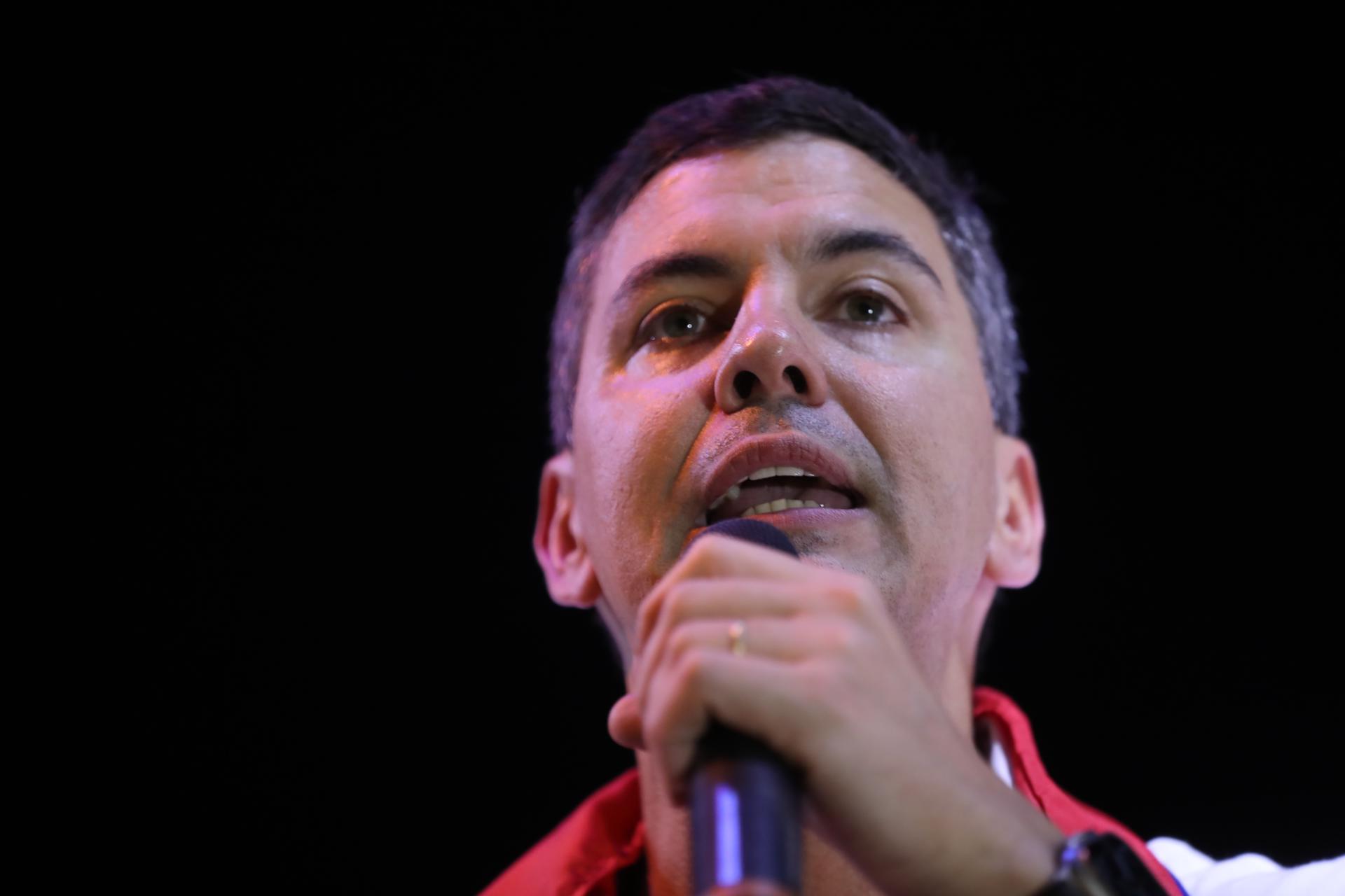 Santiago Peña, nuevo presidente de Paraguay, pide que se detengan las acciones militares en Ucrania