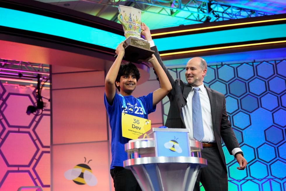 Spelling Bee: Cómo un adolescente de Florida se convirtió en el rey del deletreo en EEUU
