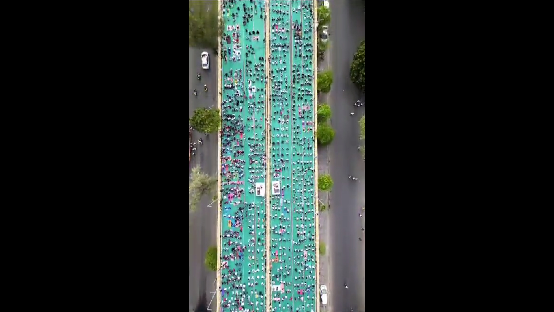 India bate récord Guinness con más de 150 mil participantes en la mayor sesión de yoga (VIDEO)