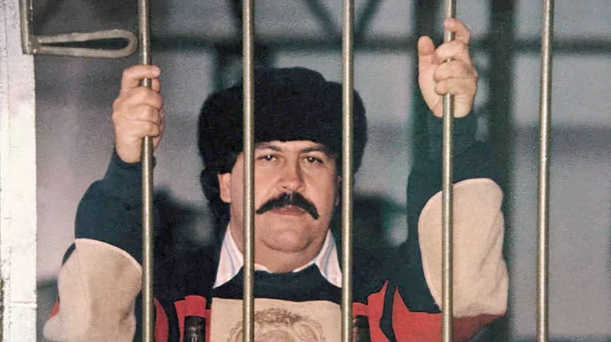 Fiscalía colombiana expropia bienes valorados en 1,2 millones de dólares al hermano de Pablo Escobar