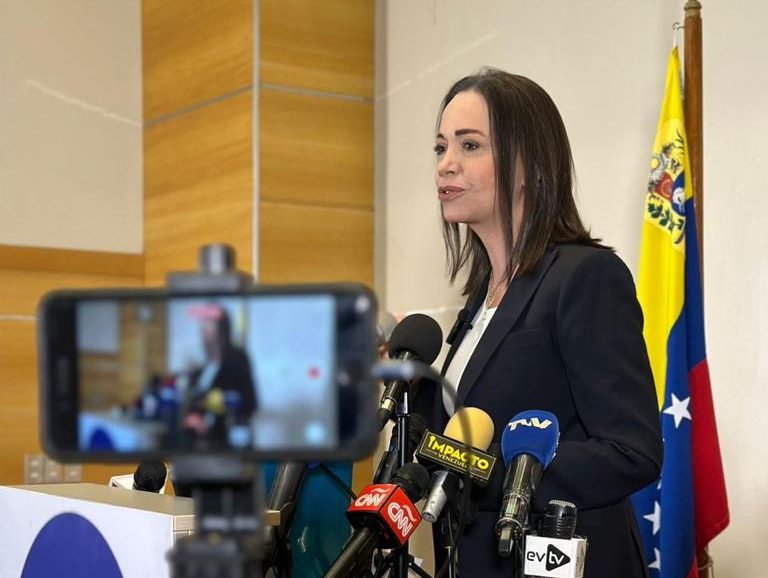 Francia condenó inhabilitación de María Corina Machado y advirtió que elecciones corren riesgo similar al 2018