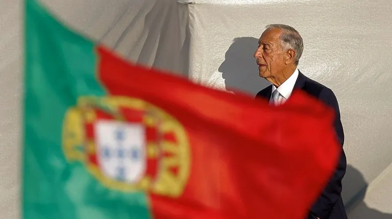 Presidente de Portugal promulgará despenalización del consumo de drogas sintéticas