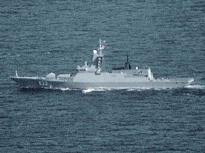 Navíos de guerra rusos en el canal de la Mancha encienden las alarmas en el Reino Unido