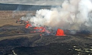 El volcán Kilauea entra en erupción en Hawái por tercera vez este año
