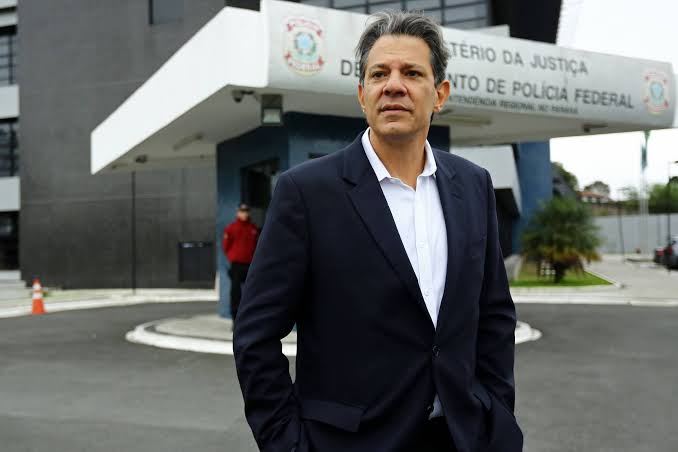 Desconocidos intentaron asaltar la casa del ministro de Hacienda de Brasil mientras dormía