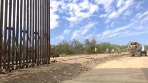 VIDEO: El único estado de EEUU que continúa construyendo el muro fronterizo con México