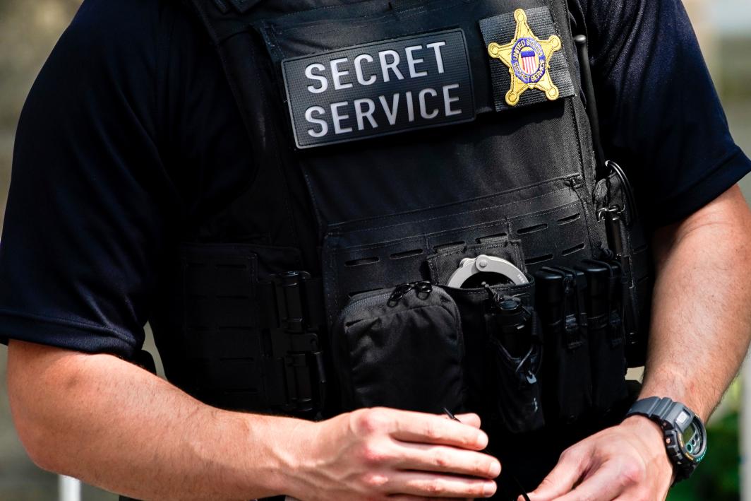 Investigan el robo con pistola a un miembro del Servicio Secreto en EEUU