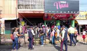 Buhoneros en Barinas se alzaron porque la policía les movió sus tarantines