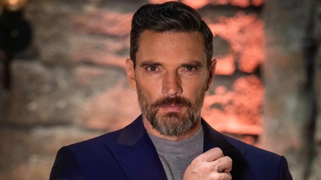 “Impotencia, rabia y absoluta tristeza”: Julián Gil se pronunció tras ver a su hijo en televisión