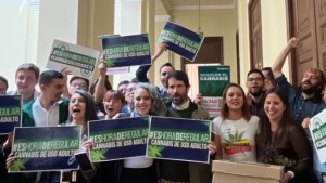 Petro derrotado: Senado de Colombia hundió proyecto de ley que buscaba regularizar consumo de marihuana