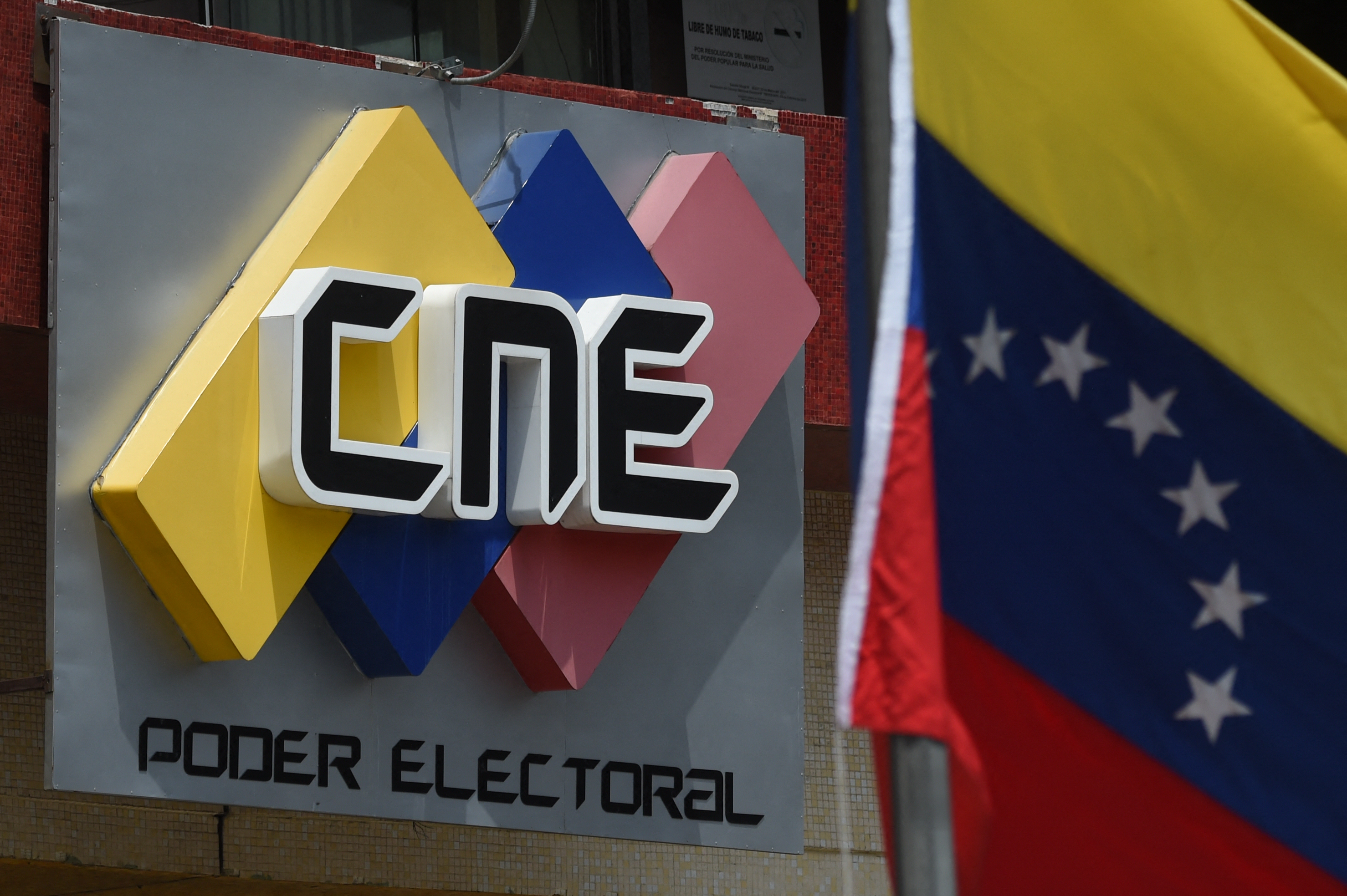 Eugenio Martínez aseguró que el CNE no ha formalizado invitaciones a observadores internacionales