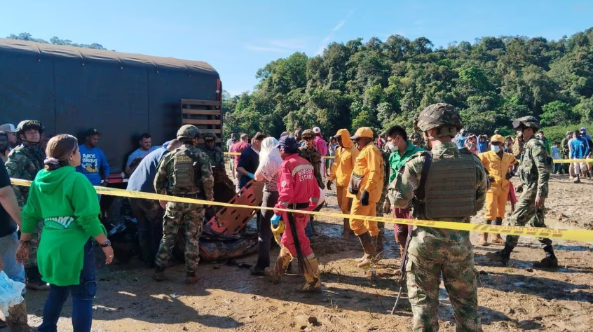 “Hemos encontrado más menores que adultos”: desgarradora revelación de alcalde colombiano sobre tragedia del Chocó