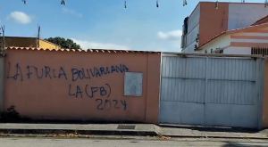 Sntp denunció vandalización de sede de emisora de radio y del CNP (Foto y video)