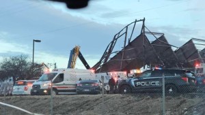 Tragedia en Idaho: tres muertos y nueve heridos dejó colapso de un hangar cerca del aeropuerto de Boise