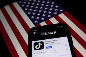 Senado de EEUU niega acelerar proyecto de ley sobre TikTok
