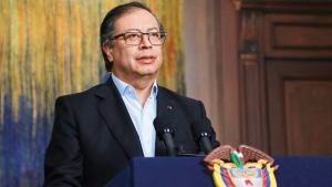 ¿Qué implicaría para Colombia si Petro cumple su amenaza de convocar a una Constituyente?
