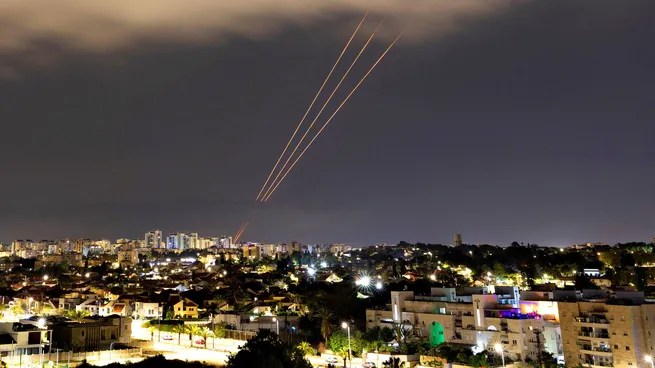 Israel vs Irán: así son las fuerzas armadas de ambos países frente a frente