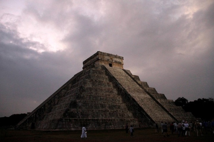 Buscan una cámara secreta en una de las siete maravillas del mundo