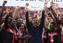 Bayer Leverkusen terminó su invencible temporada con otra marca