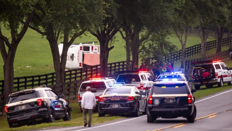 Conmoción en Florida: Trágico accidente de autobús dejó ocho muertos y casi medio centenar de heridos