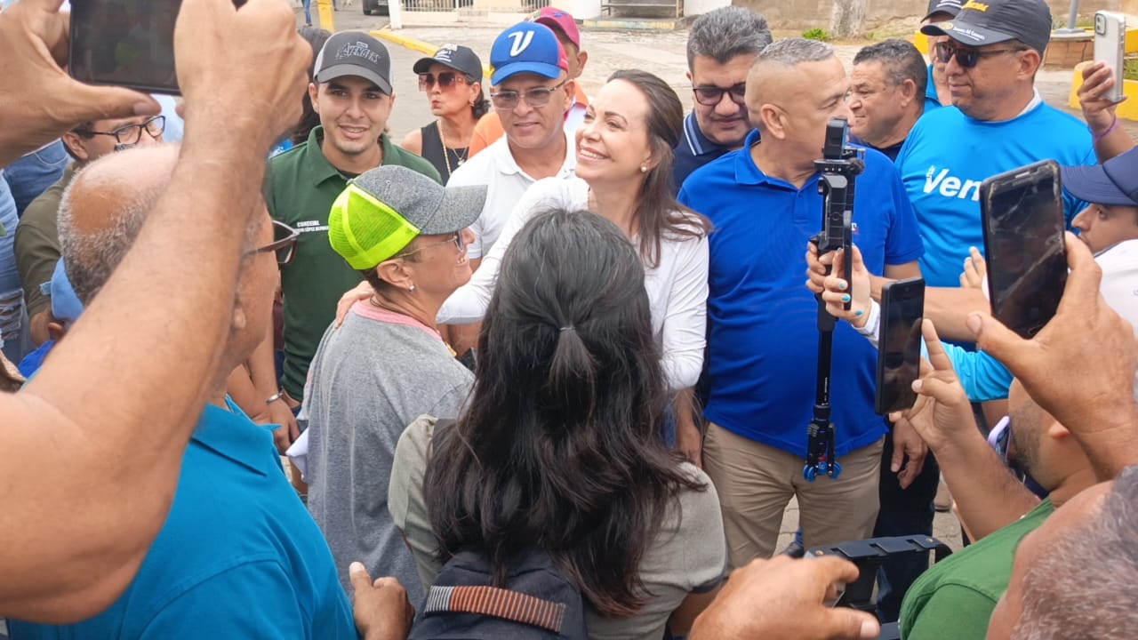 Jóvenes piden un país sin represión ni censura ante visita de María Corina Machado a Margarita
