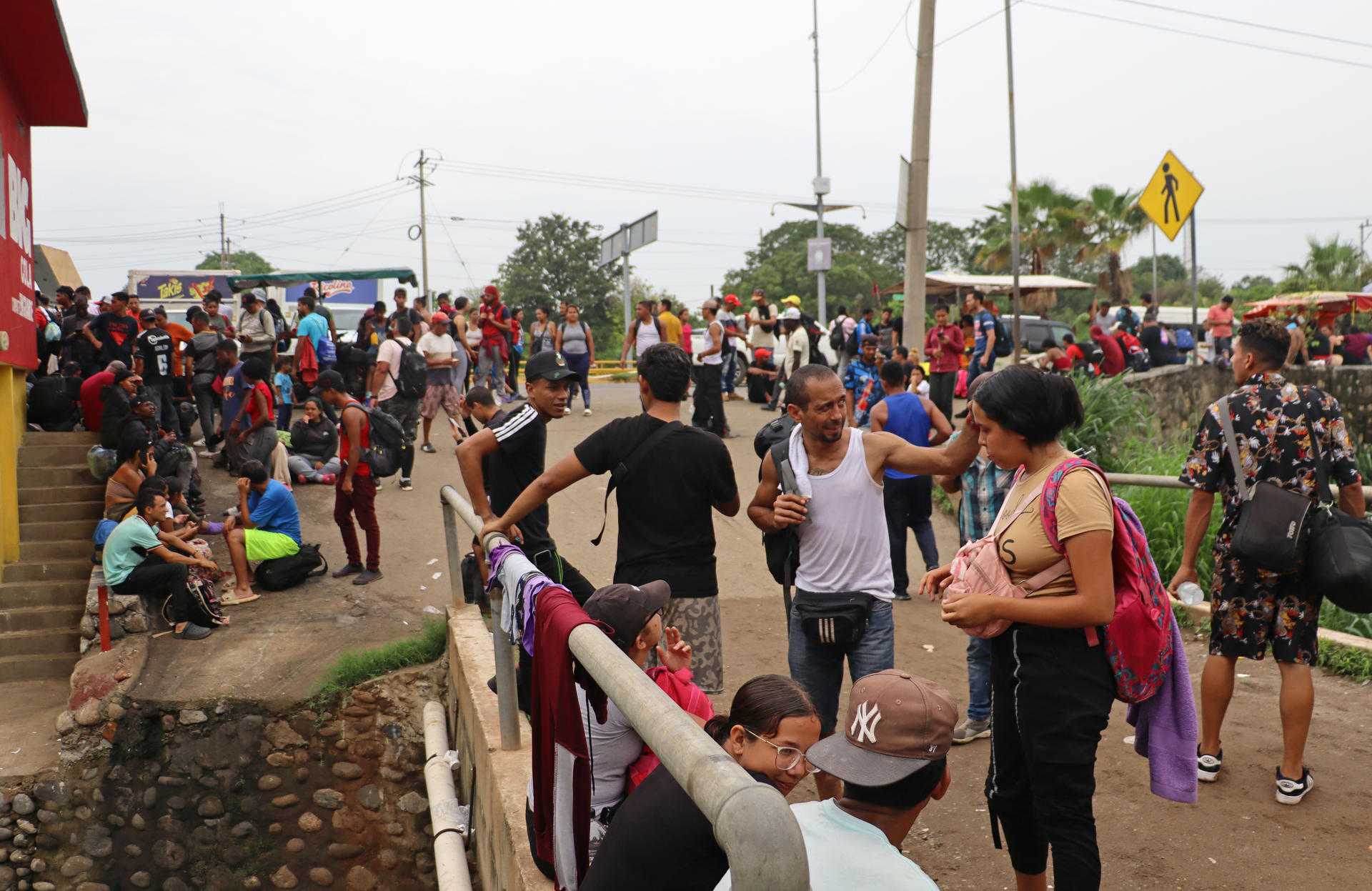 El dilema entre seguir, volver o quedarse en México de los migrantes venezolanos tras nueva restricción de EEUU