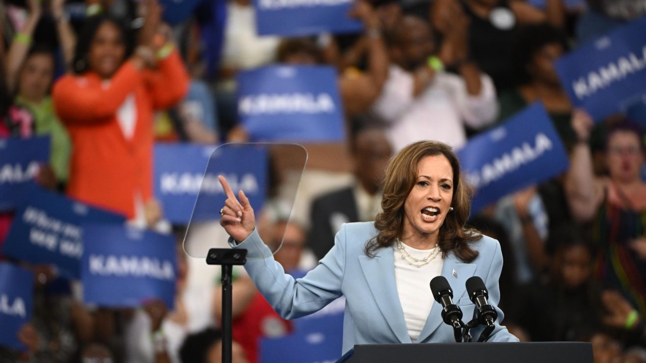 El reto de Kamala Harris a Donald Trump: Si tienes algo que decirme, dímelo en la cara