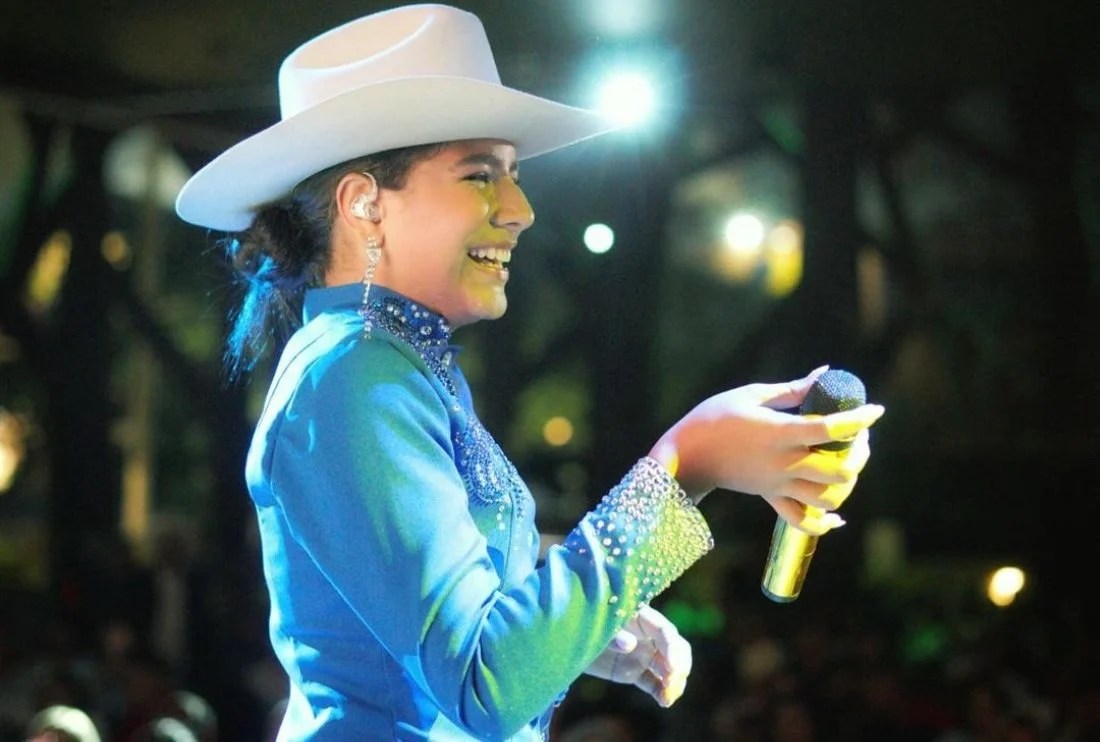 “La reina del Guayabo Sarandeao”, Emily Galaviz da inicio a su primera gira nacional